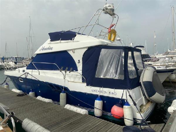Beneteau Antares 980 For Sale From Seakers Yacht Brokers